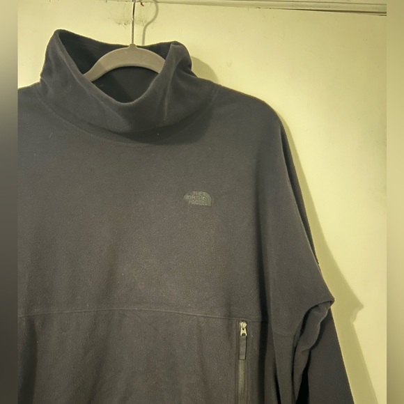 North Face Black Fleece Pullover with Zipper Pockets size XL (A116) - Picture 2 of 8